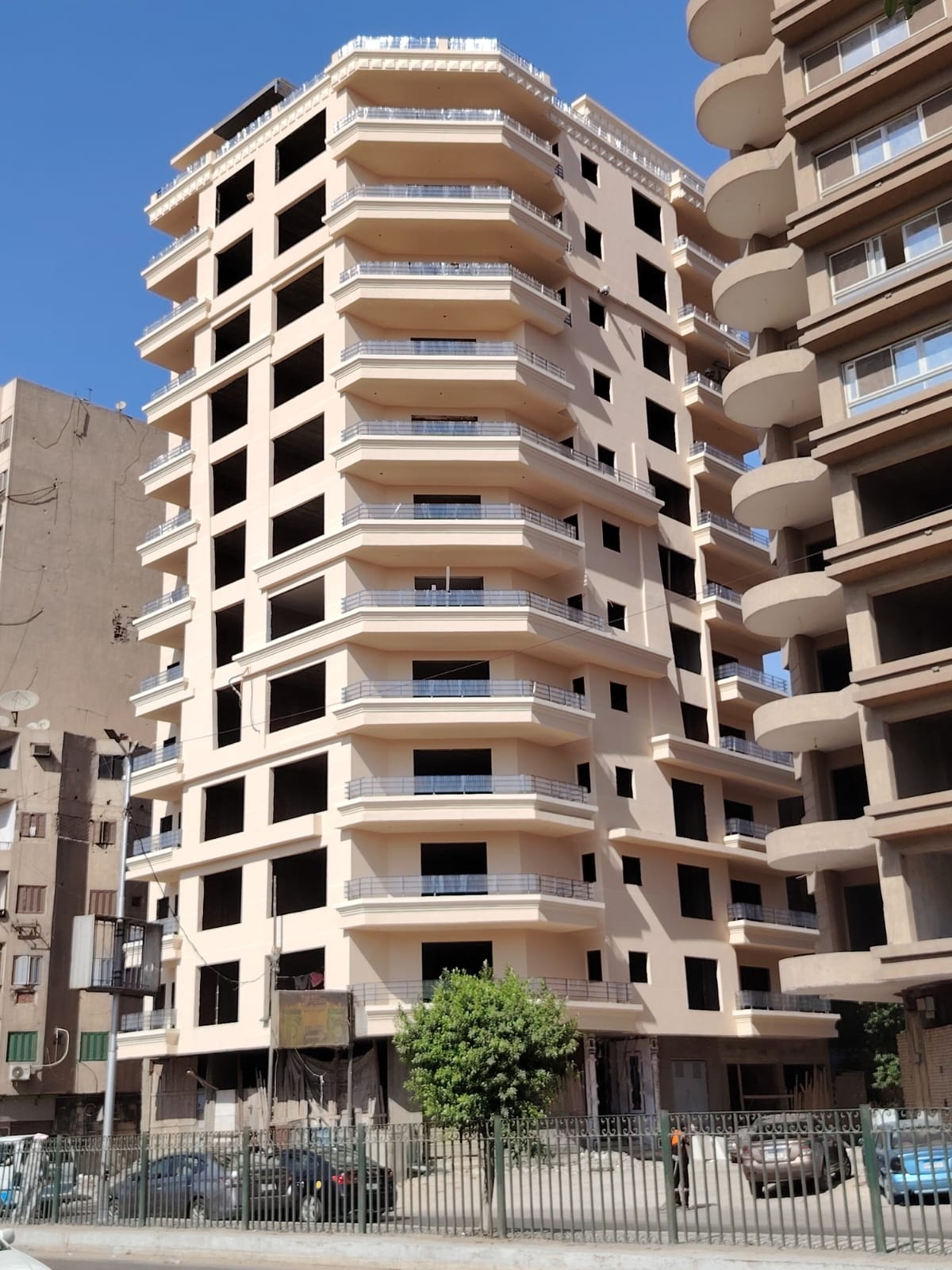 برج درة الكورنيش بالقاهرة